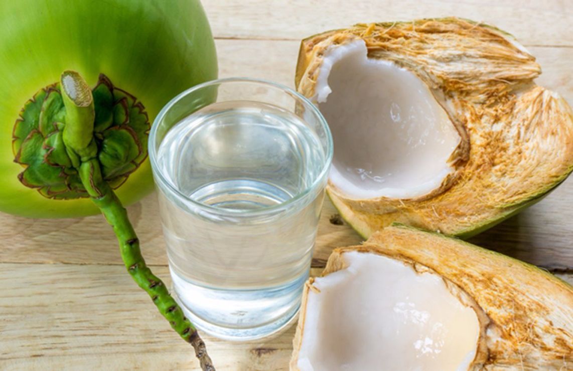 Manfaat air kelapa